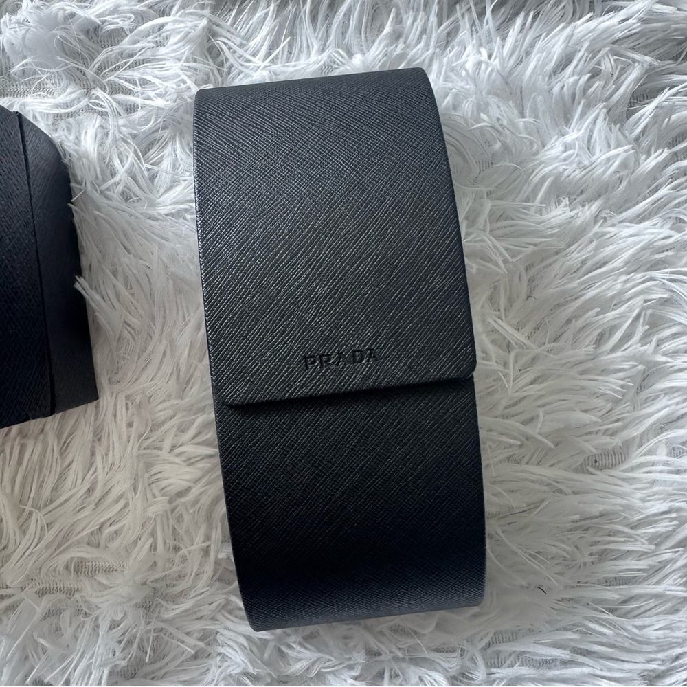 Prada Ivory White Sunglasses Oversized - Picture 5 of 13